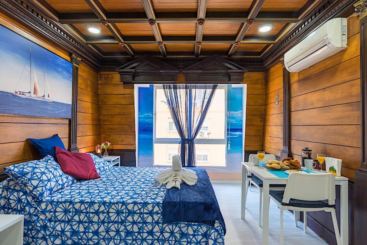 מאלגה Citycenter Pirates Room, Young People Only מראה חיצוני תמונה
