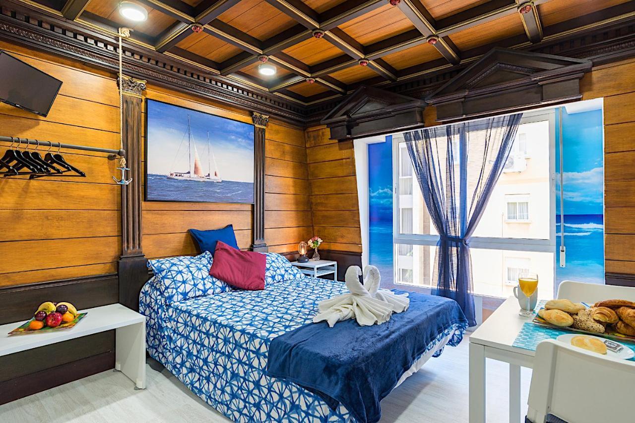 מאלגה Citycenter Pirates Room, Young People Only מראה חיצוני תמונה