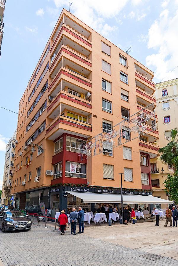 מאלגה Citycenter Pirates Room, Young People Only מראה חיצוני תמונה